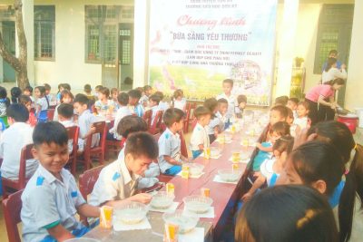 BỮA ĂN NHỎ – TÌNH YÊU LỚN