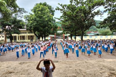 THIẾU NHI VIỆT NAM HỌC TẬP TỐT RÈN LUYỆN CHĂM